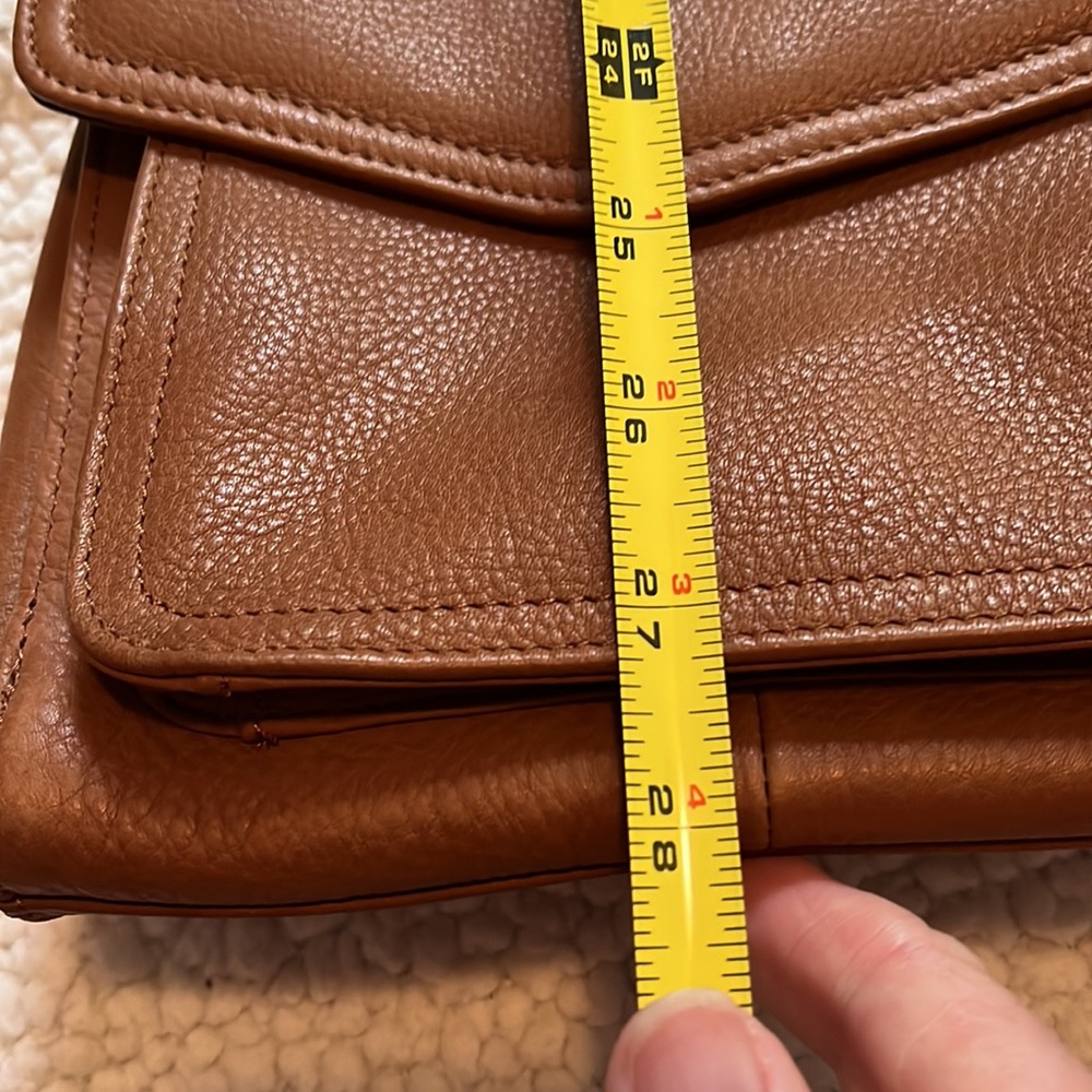 Fossil Crossbody - Picture 14 of 16